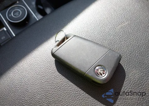 2019 Volkswagen Atlas 3.6L V6 Se W/Technology from USA, damaged, VIN 1V2UR2CA0KC557742